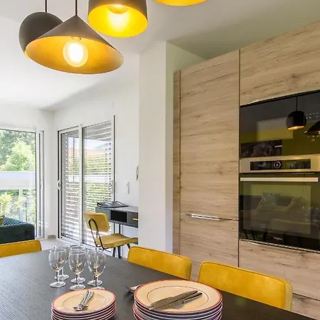 L'Appartement Jardin Avec Vue Montagnes Sévrier Exterior foto
