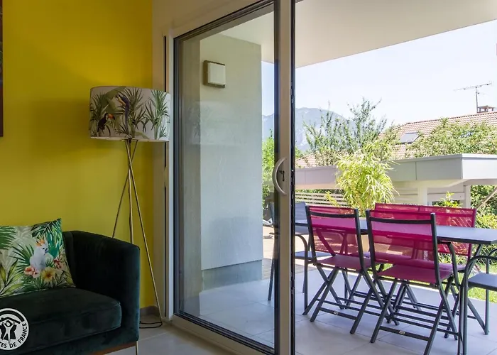 L\'Appartement Jardin Avec Vue Montagnes