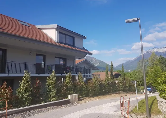 L\'Appartement Jardin Avec Vue Montagnes